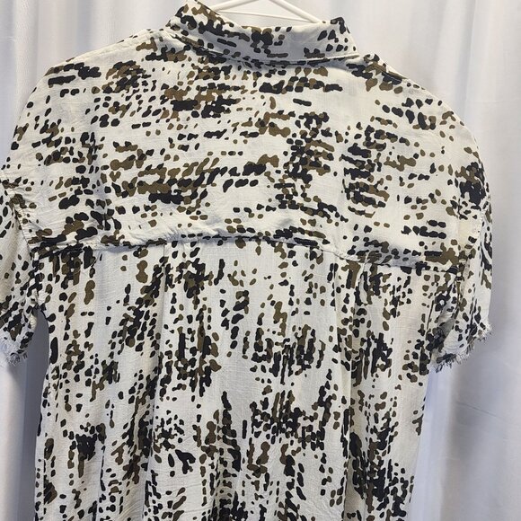 Womens For The Republic Abstract Jungle Dot Rayon Button-Front Shirt - Picture 6 of 12